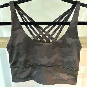 Lululemon Free to Be Moved bra
